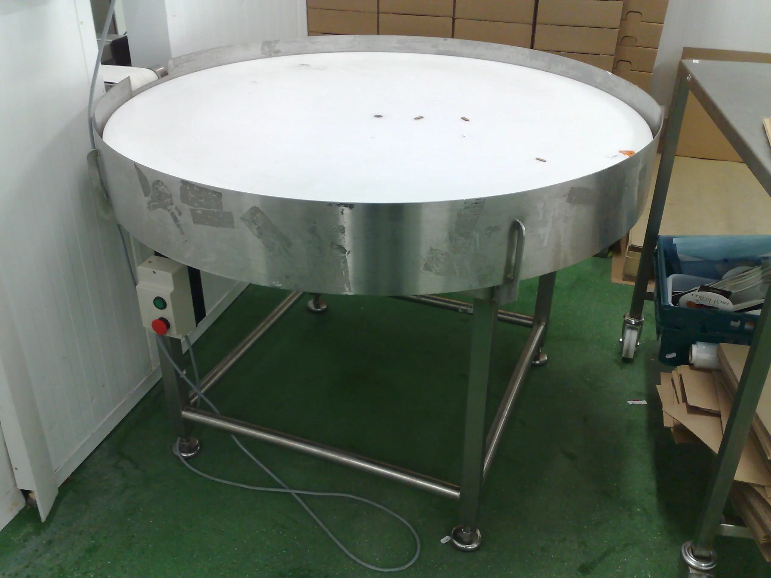 Lazy susan rotary turntable